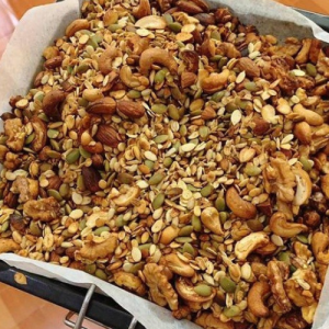 2 cách làm granola giảm cân siêu đơn giản: không cần dầu và lò nướng